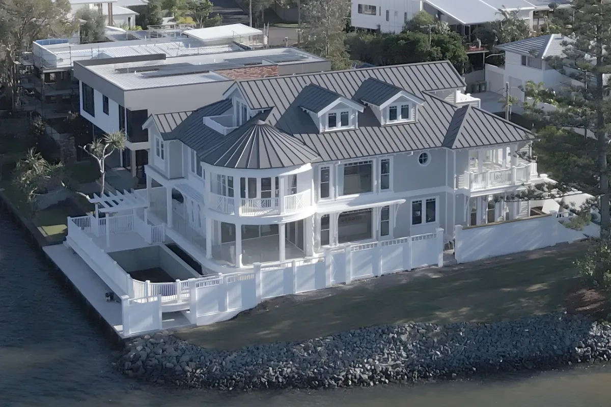 UniCote Coastal steel in 38mm snap-lock — Burleigh Heads Waterfront Estate by Euroclad