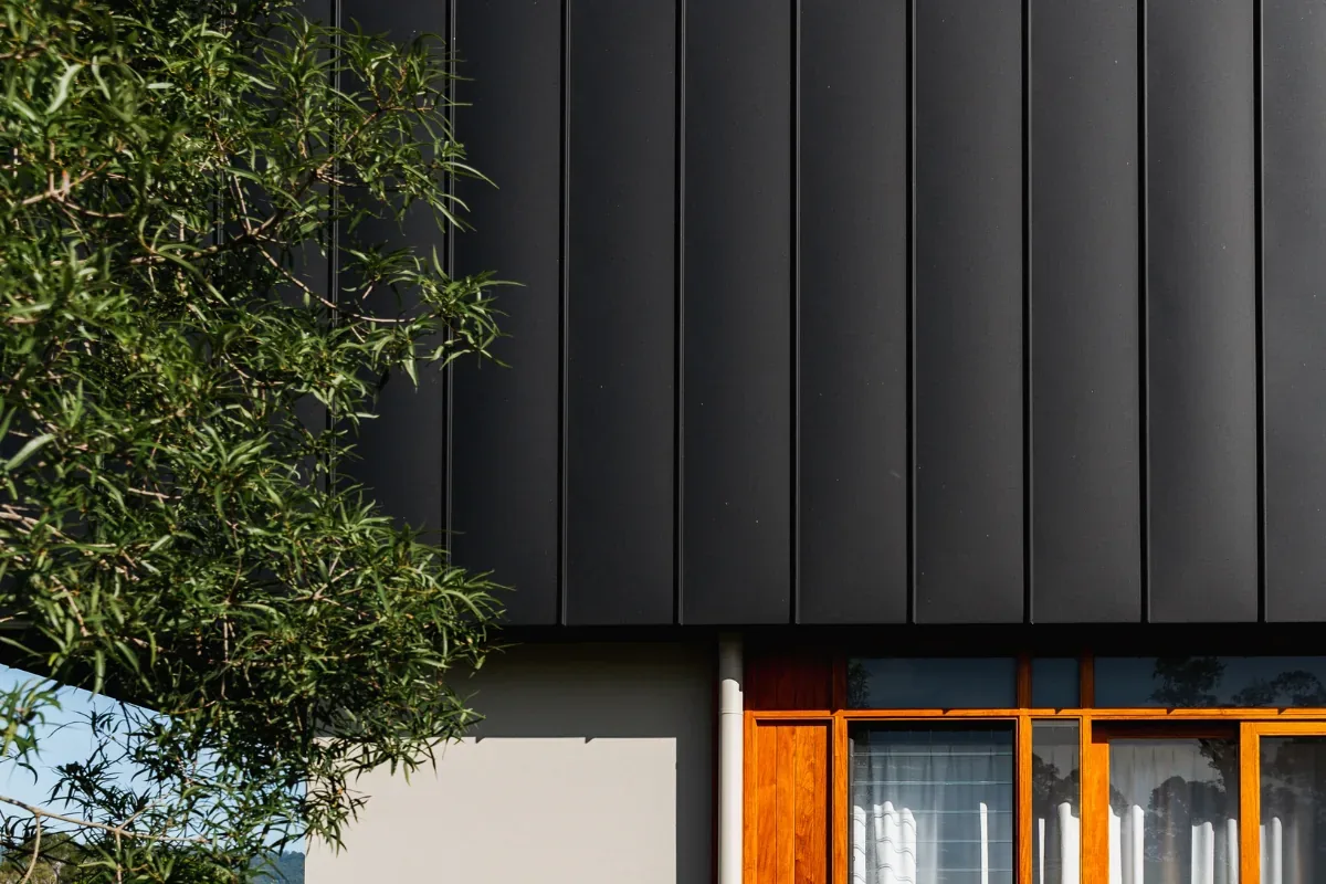 Maudsland — Barn Estate — Aluminium Standing Seam by Euroclad — Maudsland, QLD