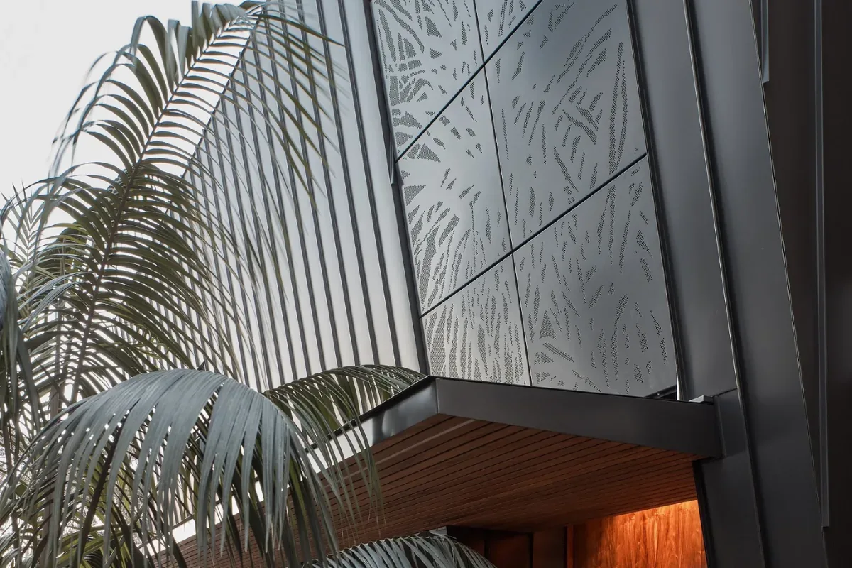 Pottsville — Beach House — Aluminium Standing Seam by Euroclad — Pottsville, NSW