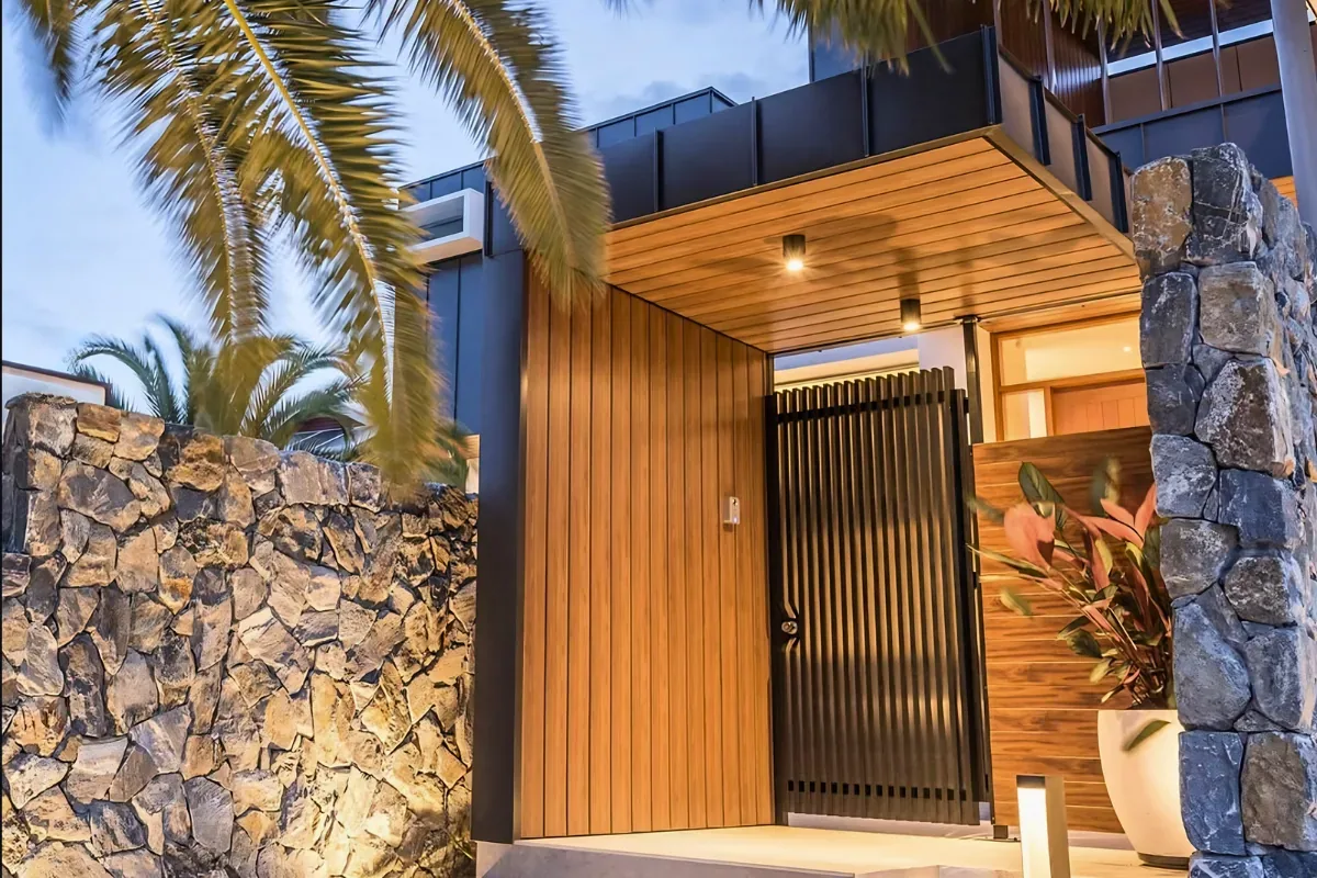 Raby Bay — Waterfront Residence — Aluminium Standing Seam by Euroclad — Raby Bay, QLD