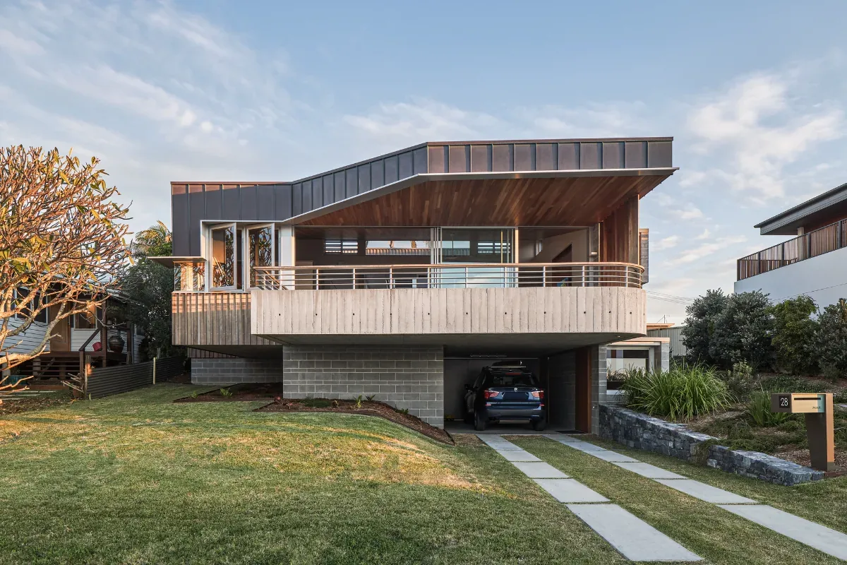 Woolgoolga — Beach House — Copper Standing Seam by Euroclad — Woolgoolga, NSW